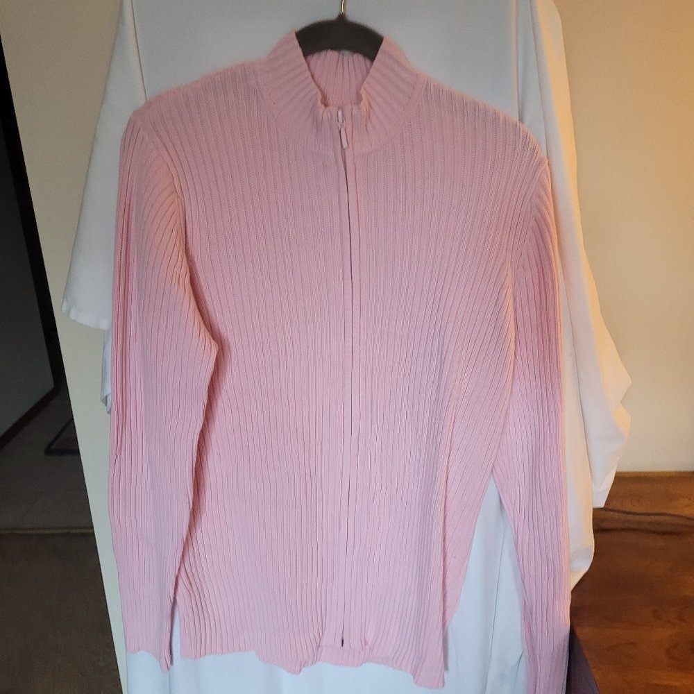 Monterey Bay Classic Cardigan ZIppered Pink Sweater Medium (309) - Super comfy